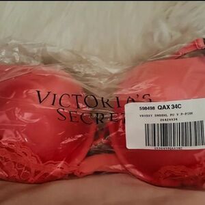 Victoria’s Secret Very Sexy Bombshell Push Up Bra in coral color; size 34C.